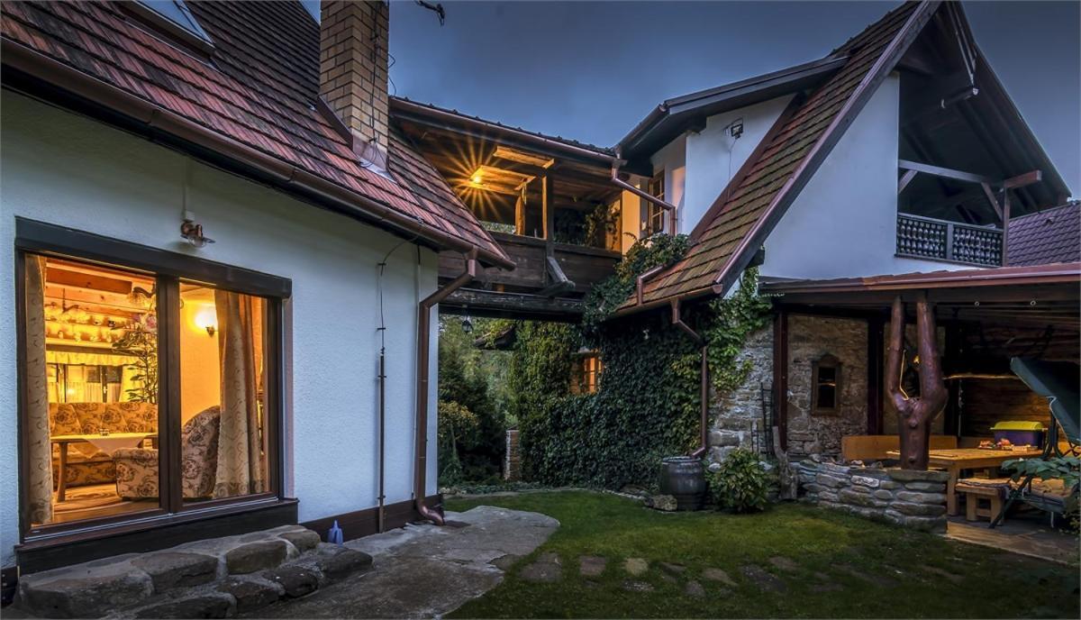 Penzion U Sovy Dolny Kubin Exterior photo